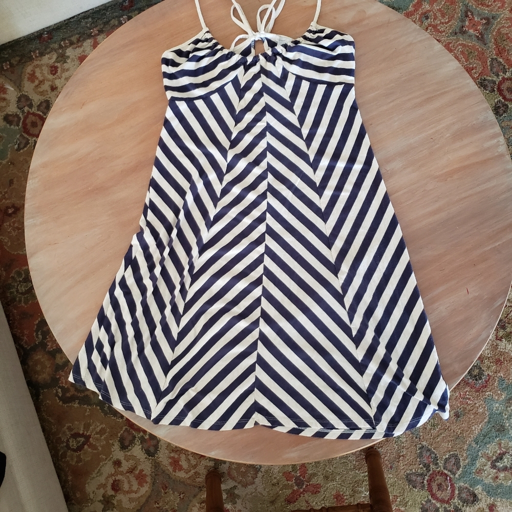 NO// Woman’s A-line dress Striped Medium size Blue /White Strapless